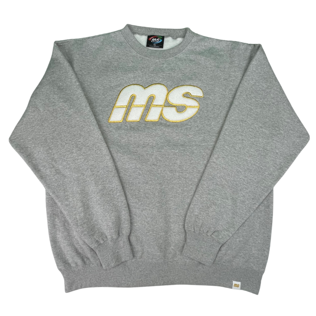 CREWNECK EDICIÓN LIMITADA CON CHENILLE EN BLANCO Y DORADO